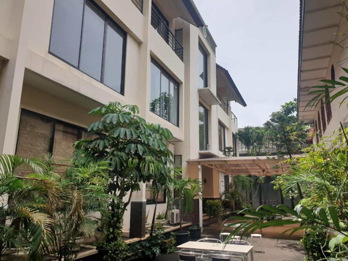 Arimbi Pejaten Suites Jakarta Extérieur photo