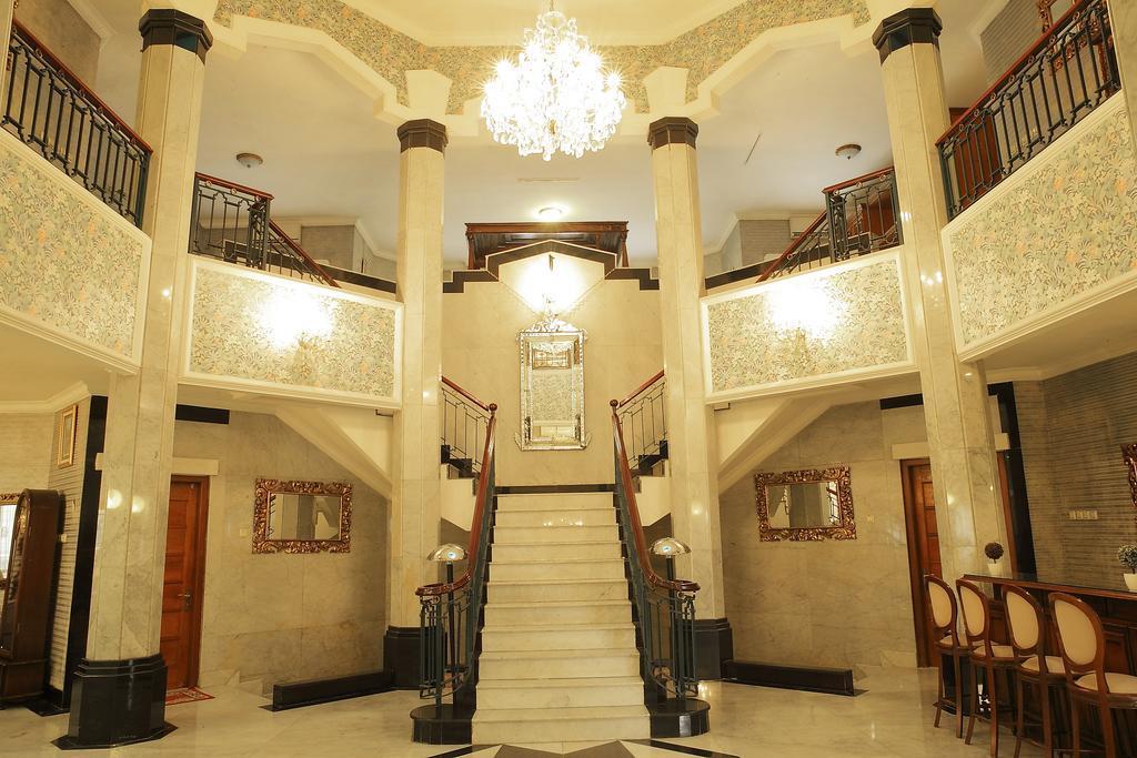 Arimbi Pejaten Suites Jakarta Extérieur photo