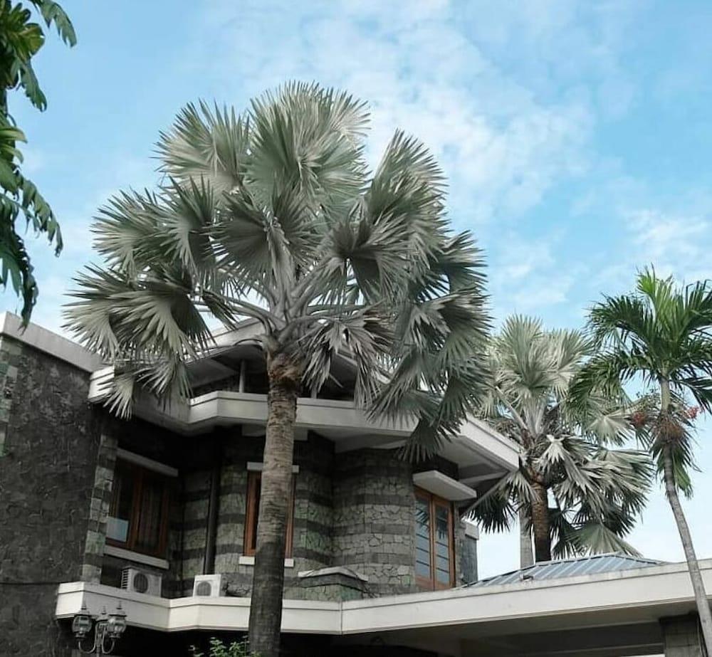Arimbi Pejaten Suites Jakarta Extérieur photo