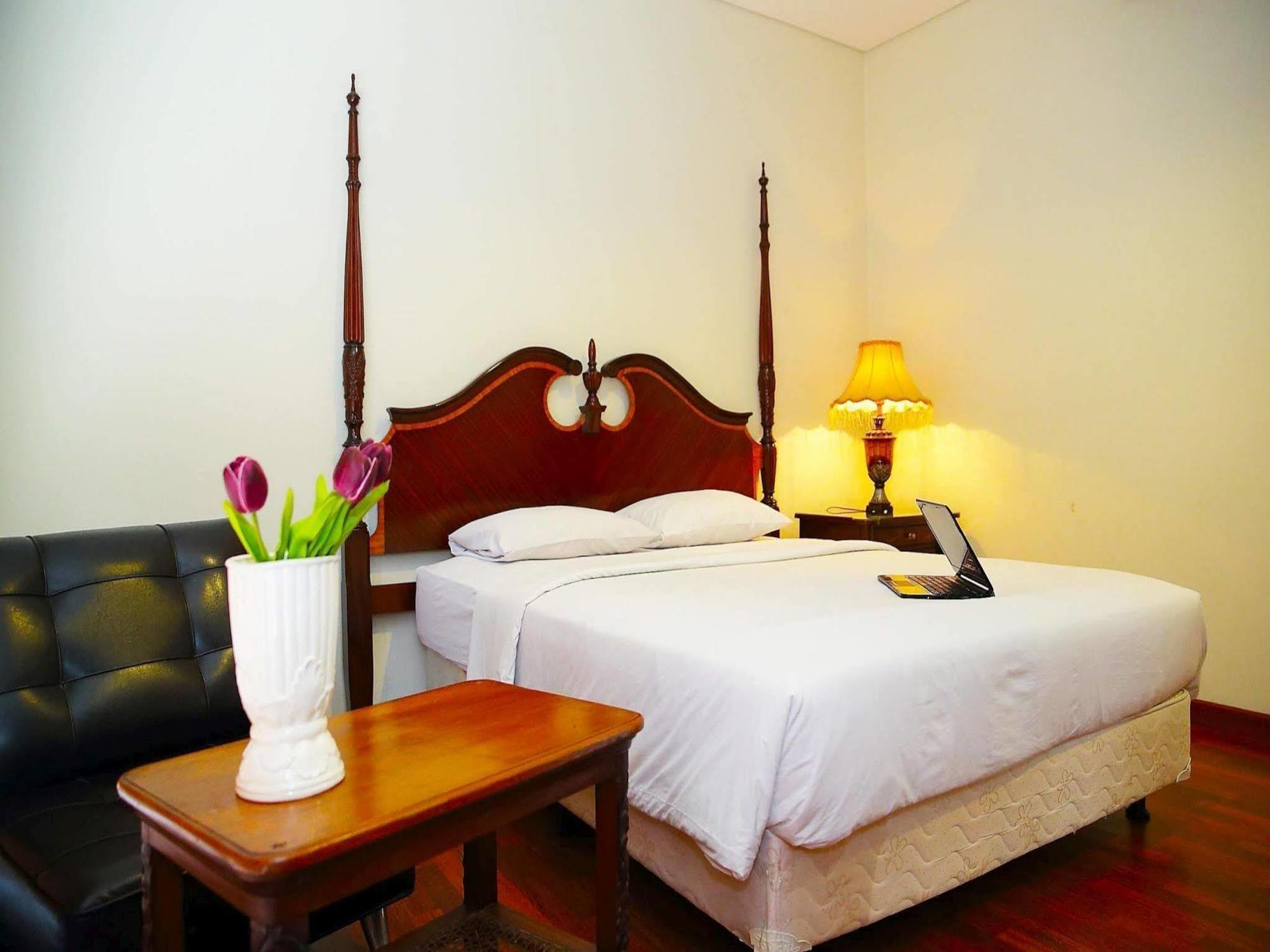 Arimbi Pejaten Suites Jakarta Extérieur photo