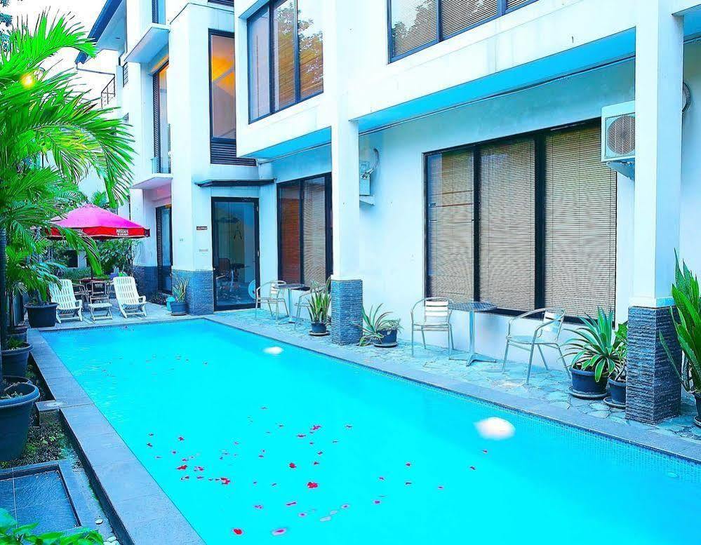 Arimbi Pejaten Suites Jakarta Extérieur photo