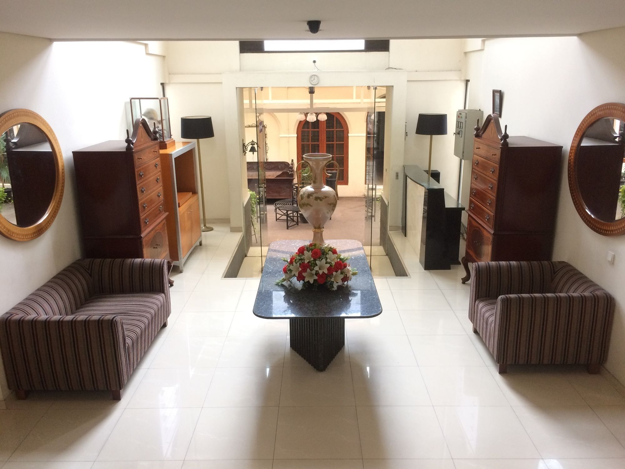 Arimbi Pejaten Suites Jakarta Extérieur photo